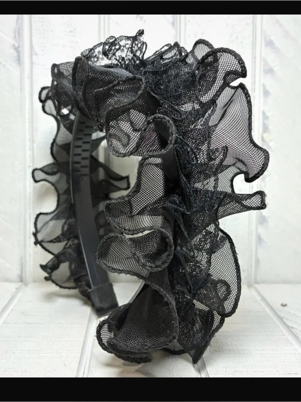 Black Ruffle Mesh Headband – Women's Fashion Hair Accessory